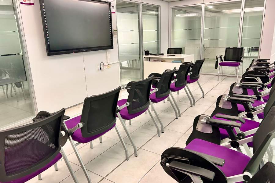 ace_english_school_malta_way2discover_aprender_ingles_escuela_salones