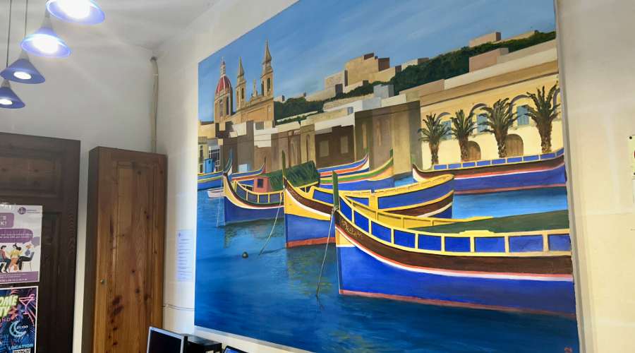 cuadro de malta en la escuela gateway school of english en malta