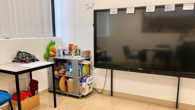 tablero inteligente escuela para ninos inlingua