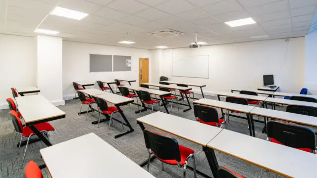 Campus Manchester english path gbs clases