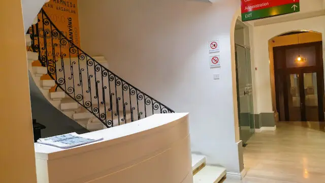 escaleras edificio am