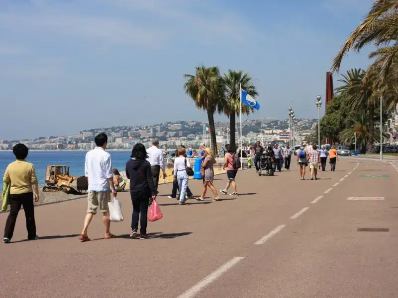 caminando playa