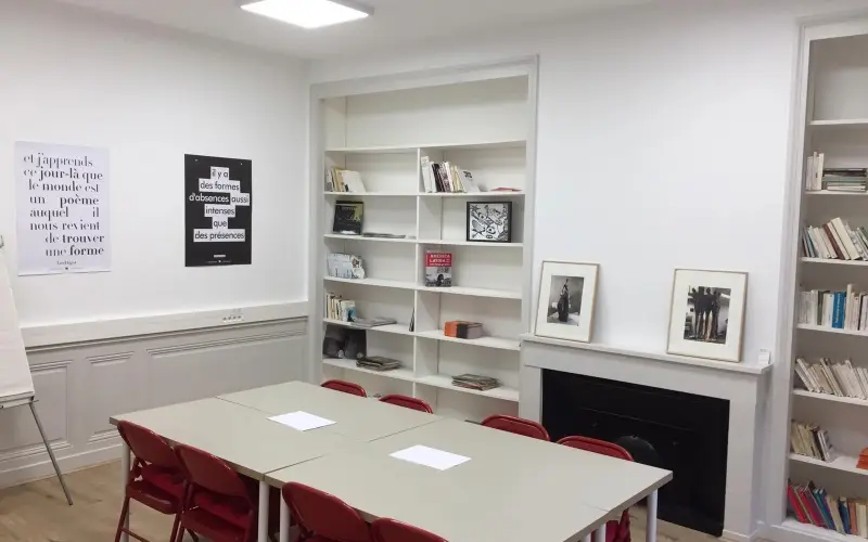 salon de clases biblioteca
